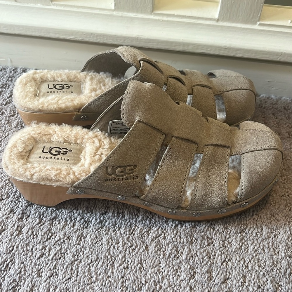 Suede UGG clogs. Size 6.
